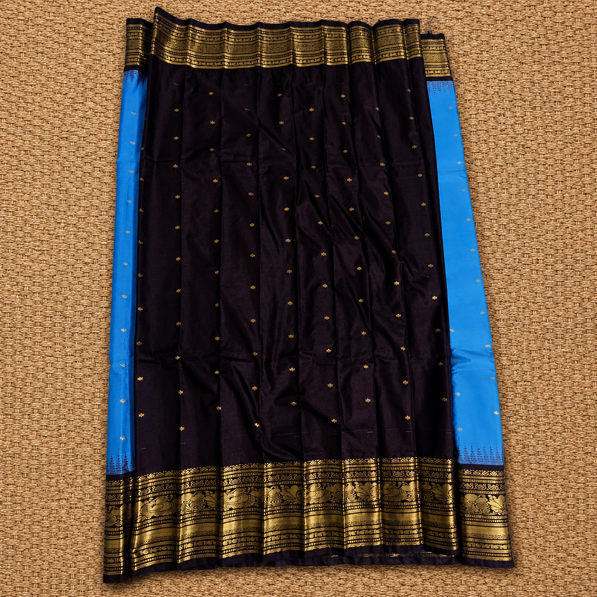 Vivid Turquoise & Deep Wine Semi Gadwal Silk Saree